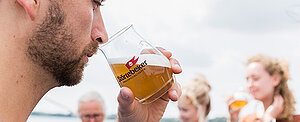 Der Rohstoff Hefe im Bier Der Rohstoff Hefe im Bier